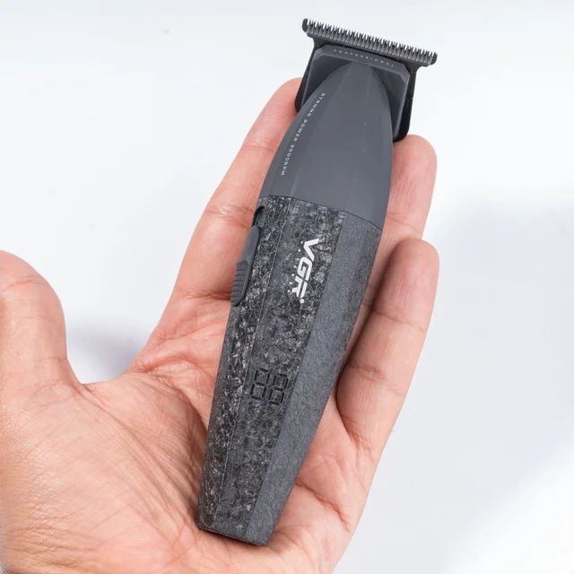 ست ماشین اصلاح سر و صورت VGR V-640 با تیغه سرامیکی و ۹ شانه متنوع